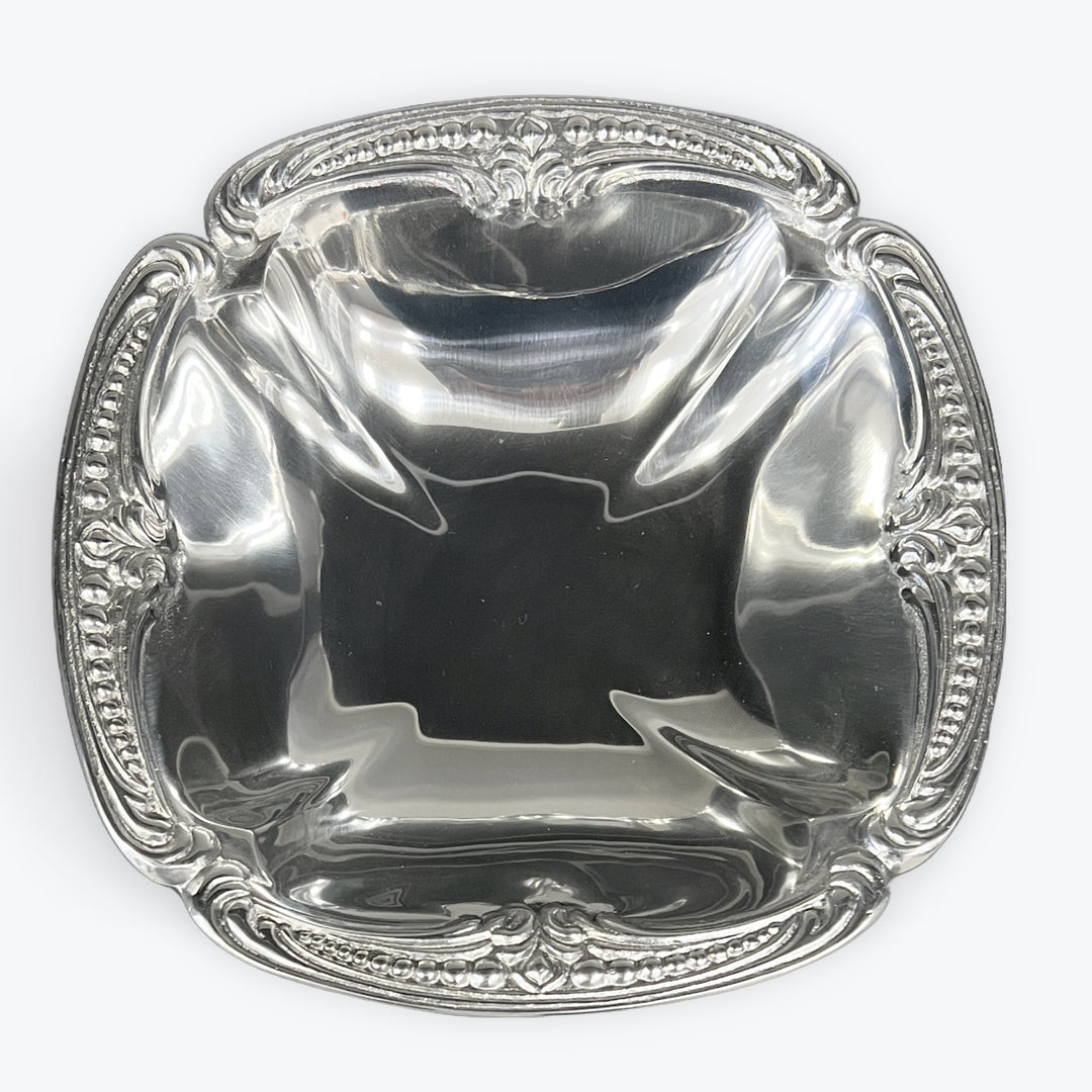 Wilton Armetale Serveware /385205