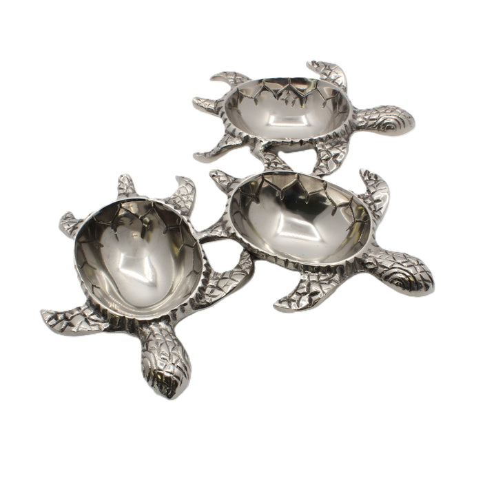 Three silver turtle-shaped coasters | Aluminum | 310004