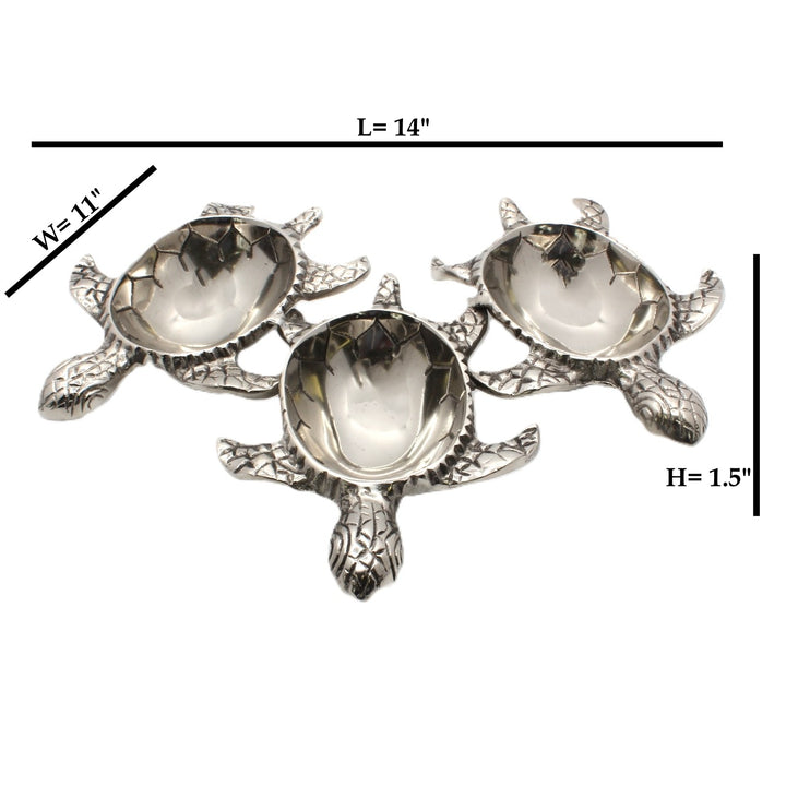 Three silver turtle-shaped coasters | Aluminum | 310004